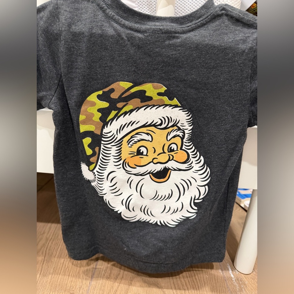 Gray Santa Graphic Kids T-Shirt